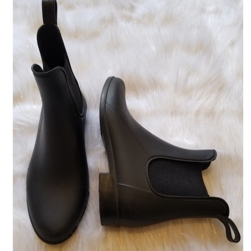 Chelsea Rain Boots Ankle Size 6